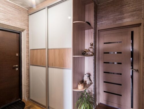 Как выбрать межкомнатные двери — массив, экошпон, ПВХ